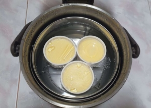 Silky Egg Pudding in Shuttle Chef